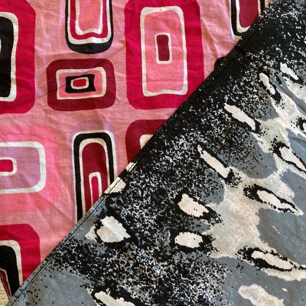 Paris Accessories Cotton Bandanas - Mod Pink and Gray Swirl -  Both 21" Square